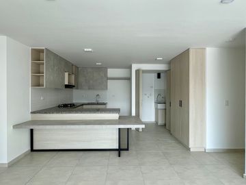 Extraordinario apartamento nuevo en Solarium Conjunto Residencial. Cerritos. Pereira - Colombia.
