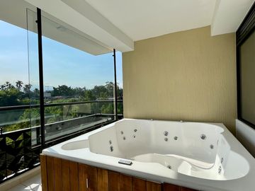 Extraordinario apartamento nuevo en Solarium Conjunto Residencial. Cerritos. Pereira - Colombia.