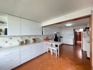 Vendo Casa Calle Tranquila Urb Los Alamos