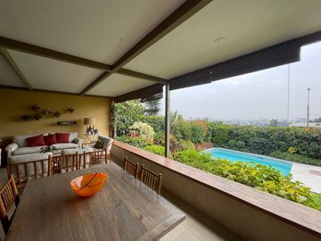 Vendo Casa Calle Tranquila Urb Los Alamos