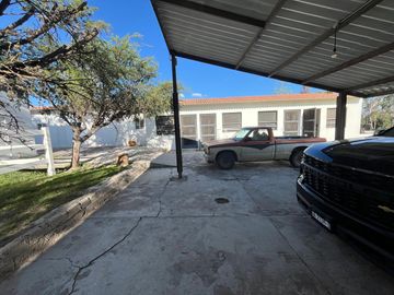 VENDO RANCHO 5.5 HECTAREAS CARRETERA SAN MIGUEL A DOLORES, CON CASAS, CABALLERIZAS, POZO, PEGADAS AL RIO LAJA Y CARRETERA DEL LADO DE DOLORES, HIDALGO