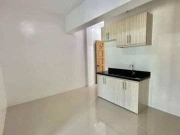1 Bedroom Unit with Balcony at Royal Oceancrest Panglao