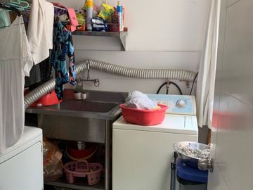 Lindo Departamento, zona Embajada,  UPC, Gym, Piscina, Parque privado