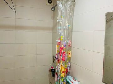 Lindo Departamento, zona Embajada,  UPC, Gym, Piscina, Parque privado