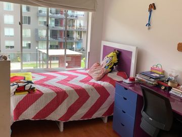 Lindo Departamento, zona Embajada,  UPC, Gym, Piscina, Parque privado