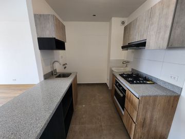 VENDO DEPARTAMENTO DE ESTRENO SUPER BIEN UBICADO