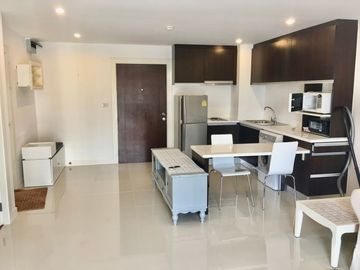 Condo for sale, Golden Coast Sriracha project, large room, sea view.