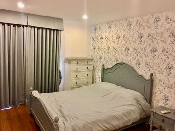 Condo for sale, Golden Coast Sriracha project, large room, sea view.