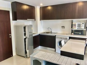 Condo for sale, Golden Coast Sriracha project, large room, sea view.