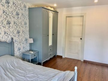Condo for sale, Golden Coast Sriracha project, large room, sea view.
