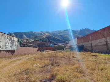 SE VENDE TERRENO DE 2063m2 EN SAYLLA - ANGOSTURA