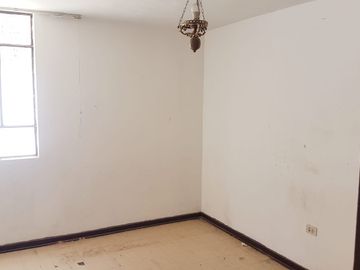 GRAN OPORTUNIDAD DE VIVIR A UN PASO DE TODO!!.. EXCLUSIVA CASA EN URB. TUPAC AMARU - LA VICTORIA (mmartinez lima1)