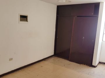 GRAN OPORTUNIDAD DE VIVIR A UN PASO DE TODO!!.. EXCLUSIVA CASA EN URB. TUPAC AMARU - LA VICTORIA (mmartinez lima1)