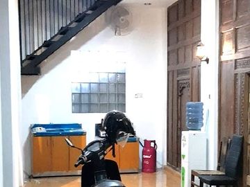 Rumah 6 Kamar dekat Kampus UII Jalan Kaliurang