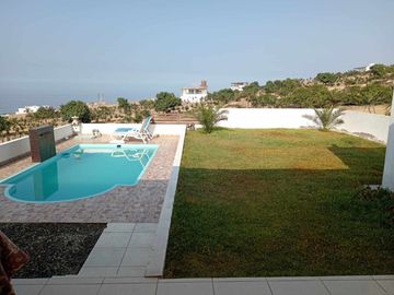 VENDO CASA en Condominio MAR Y BOSQUES 