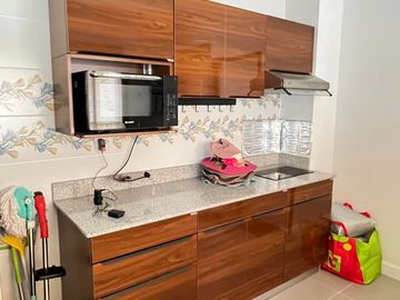 Project house for sale on Makad Charoen Charoen Road.