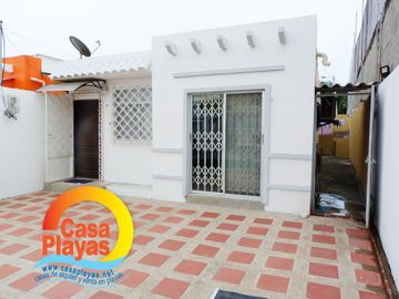 Villa de Venta en Playas Villamil, Ciudadela Cerrada Salida Al Mar, Via Data