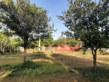 CASA QUINTA EN VENTA EN MONTEMORELOS, NL, ZONA LAS PUENTES, A ORILLA CARRETERA