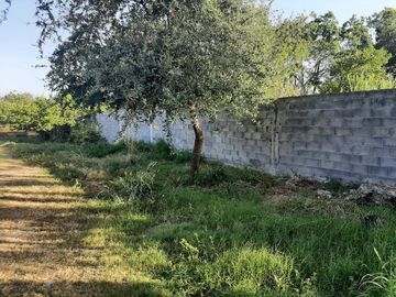 CASA QUINTA EN VENTA EN MONTEMORELOS, NL, ZONA LAS PUENTES, A ORILLA CARRETERA