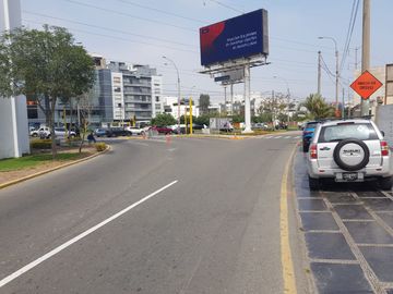 Venta de terreno en Urb.  Chacarilla del estanque – San Borja de 1,369.80 m2