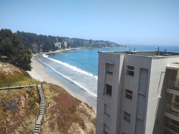 Departamento con vista al mar