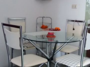 VENTA CASA SURCO LIMITE CON MIRAFLORES  FRENTE A PARQUE $.540,000 A TRATAR
