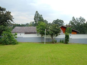 URBANIZACIÓN CLUB LOS CHILLOS, CASA EN VENTA