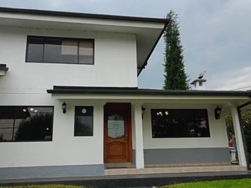 URBANIZACIÓN CLUB LOS CHILLOS, CASA EN VENTA