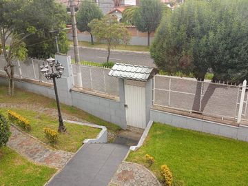 URBANIZACIÓN CLUB LOS CHILLOS, CASA EN VENTA