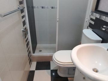 URBANIZACIÓN CLUB LOS CHILLOS, CASA EN VENTA