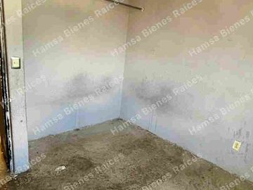 Depto. primer nivel, 2 recámaras y alcoba, Lomas de Coacalco