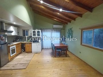 Leon Propiedades vende parcela con casa en La Aurora, Curacavi