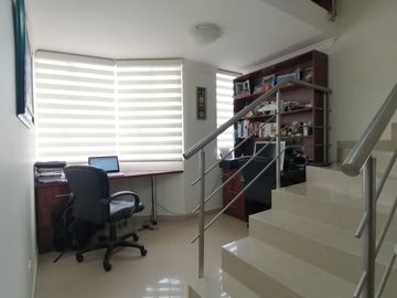 Casa en Venta de 327 Metros en el Sector Sauce, Tumbaco, Quito