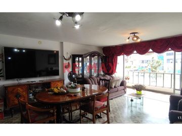 ¡Tu Nuevo Hogar En Urb. Apolo-La Victoria! Espaciosa Casa De 4 Pisos Con Vistas Excepcionales Y Ubicación Estratégica