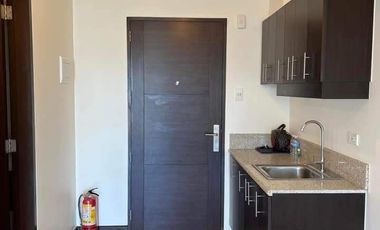 Rent to own 2 Bedroom Condo in Pioneer Mandaluyong