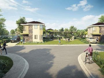 FOR SALE house and lot in Verra Vermosa Daang hari Imus Cavite near Alabang