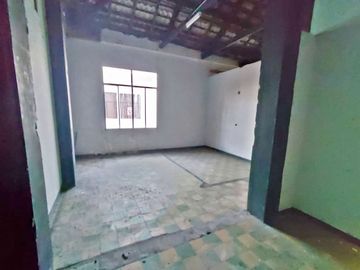 CASA/LOCAL EN VENTA UBICADA EN EL CENTRO DE BARRANCABERMEJA