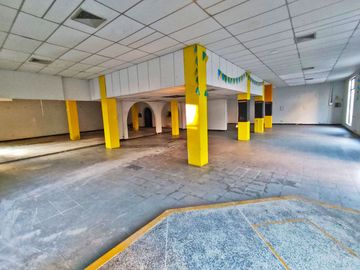 CASA/LOCAL EN VENTA UBICADA EN EL CENTRO DE BARRANCABERMEJA