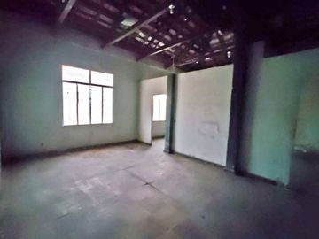 CASA/LOCAL EN VENTA UBICADA EN EL CENTRO DE BARRANCABERMEJA