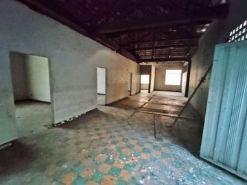 CASA/LOCAL EN VENTA UBICADA EN EL CENTRO DE BARRANCABERMEJA
