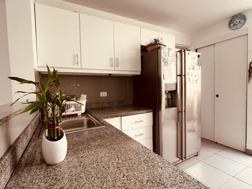 Linda y acogedora casa en condominio