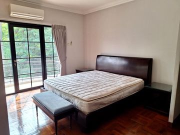 Jual Cepat Townhouse Luas 189 Kemang Utara