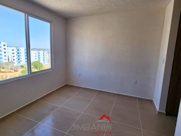 Casa en venta Michoacan, dentro de Morelia cerca del estadio Morelos, con sala de juegos y jardin