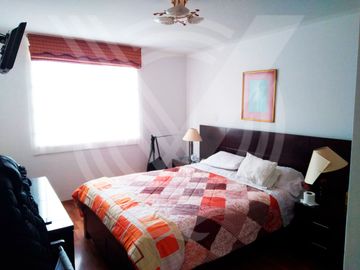 OPORTUNIDAD: SE VENDE FLAT DE 110 M2 EN SAN ISIDRO CON 1 COCHERA