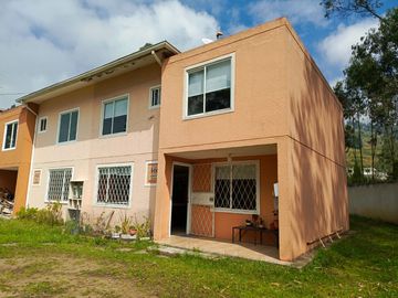 Casa en venta en Conocoto
