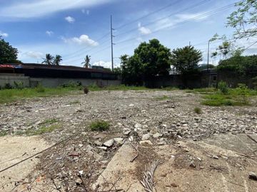 GOOD DEAL! Vacant Lot for Sale Dasmarinas Village Makati