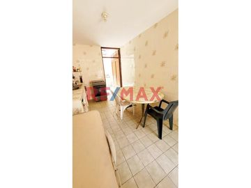 Oportunidad Única: Casa Con Amplio Terreno (250.88 M²) En Vista Alegre