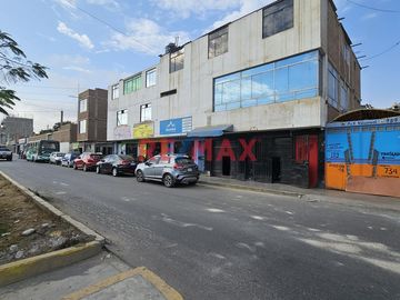 Venta De Local Comercial En Av.Villareal De 781.9 M2 A $ 950,000 ID 1073493