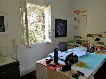 VENDE HERMOSA CASA REMODELADA, ERNESTO PINTO LAGARRIGUE, BARRIO BELLAVISTA, RECOLETA, 3 DORMITORIOS, 2 BAÑOS, PATIO