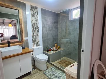 VENTA DE HERMOSA CASA EN LA MOLINA  - URB. LA MOLINA VIEJA
